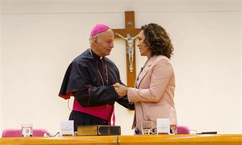Ceremonia de asunción de la nueva rectora de la UCN