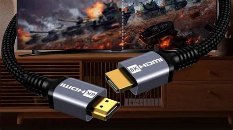 Cable HDMI conectando un portátil a un televisor