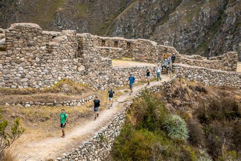 Diagrama del Qhapaq Ñan, mostrando su extensión y conectividad en el Imperio Inca