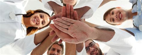 Equipo multidisciplinario de profesionales de la educación