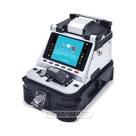 Herramientas de un instalador de fibra óptica: fusionadora, OTDR