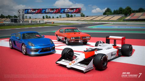 Coche de carreras compitiendo en Gran Turismo 7