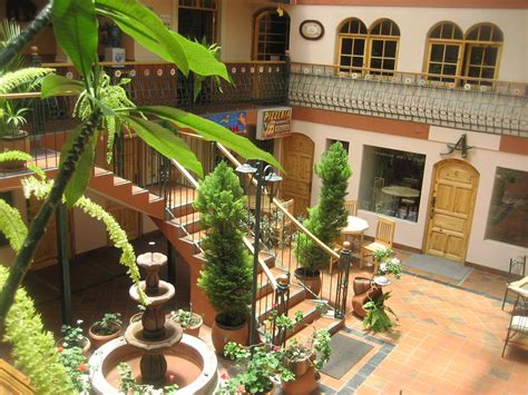 Exterior de la Posada de la Abuela en la Ruta 111