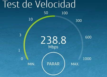Diagrama explicando cómo funciona un test de velocidad de internet