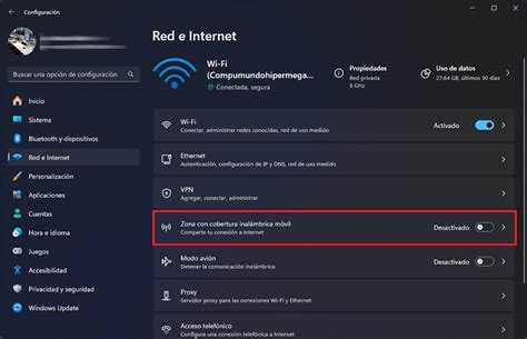 Captura de pantalla mostrando la configuración de Zona con Cobertura Inalámbrica Móvil en Windows 11 con opción de código QR