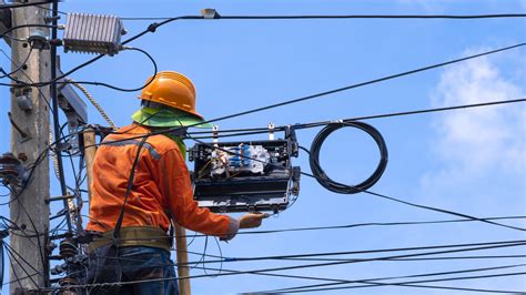 Cable de fibra óptica en instalación