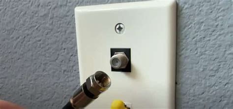 Instalación de cable coaxial en un hogar