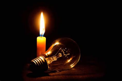 Infografía sobre la frecuencia de cortes de luz en Chile