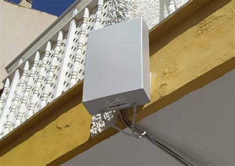 Diagrama de instalación de antena 4G exterior